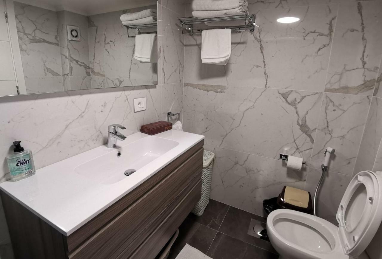 West House Apartments-Mar Mikhael Бейрут Экстерьер фото